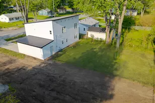 5608 E 10th Ave, Gary, IN 46403 - Photo 38