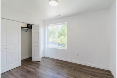 5608 E 10th Avenue, Gary, IN 46403 - Photo 26