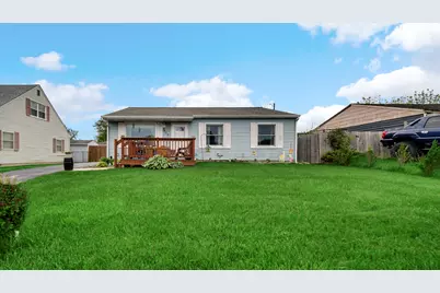 422 Saginaw Drive, Valparaiso, IN 46385 - Photo 1