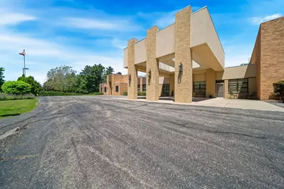 1933 E 800 N, La Porte, IN 46350 - Photo 2