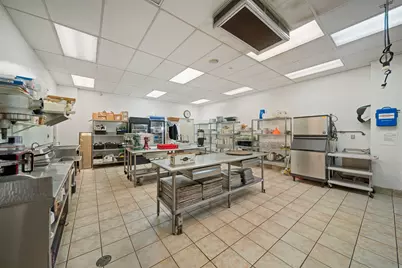 1933 E 800 N, La Porte, IN 46350 - Photo 28