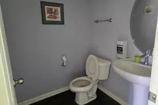 6423 Ault Pl, Indianapolis, IN 46221 - Photo 10