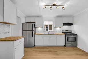 3731 Madison St, Gary, IN 46408 - Photo 4
