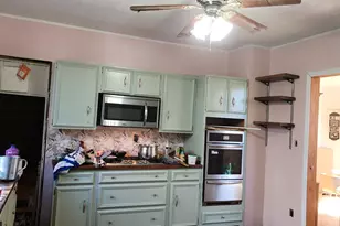 307 E Maple Ave, La Porte, IN 46350 - Photo 4