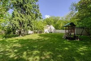 510 E Oak Hill Rd, Westchester Township, IN 46304 - Photo 30