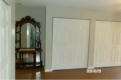 405 Old Stone Road #E2, Munster, IN 46321 - Photo 4