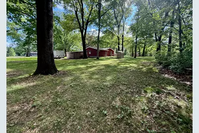 2120 E 200 S, Knox, IN 46534 - Photo 32