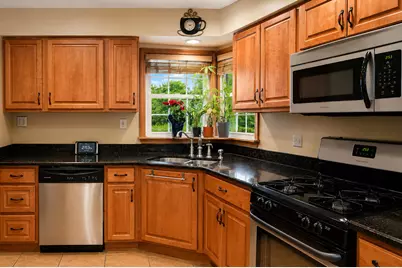 715 River Drive, Munster, IN 46321 - Photo 6