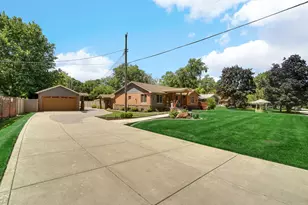 8432 Greenwood Ave, Munster, IN 46321 - Photo 34