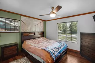 8432 Greenwood Ave, Munster, IN 46321 - Photo 12