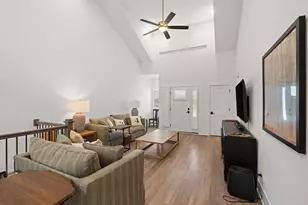 10810 Scarlett Oak Dr, Saint John, IN 46373 - Photo 8
