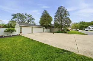 2789 Brandt St, Portage, IN 46368 - Photo 2