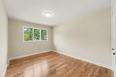 9792 W Oakridge Drive, Saint John, IN 46373 - Photo 12