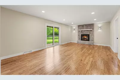 9792 W Oakridge Drive, Saint John, IN 46373 - Photo 8