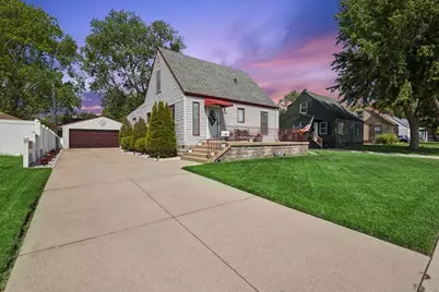 7126 Montana Avenue, Hammond, IN 46323 - Photo 1