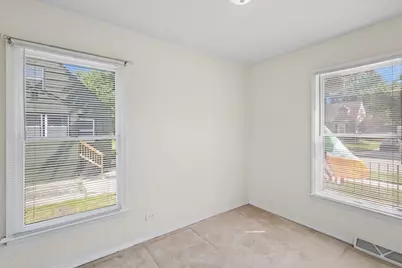 7126 Montana Avenue, Hammond, IN 46323 - Photo 14