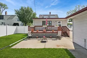 7126 Montana Ave, Hammond, IN 46323 - Photo 8