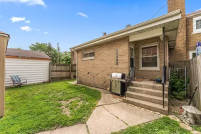 237 Hollywood Avenue, Munster, IN 46321 - Photo 16