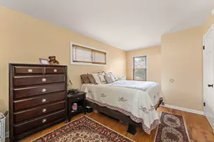 237 Hollywood Ave, Munster, IN 46321 - Photo 10