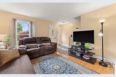 237 Hollywood Avenue, Munster, IN 46321 - Photo 4