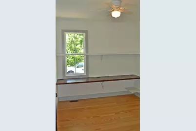 279 S 150 E, Valparaiso, IN 46383 - Photo 32