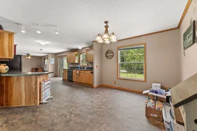 2028 E 925 N, Wheatfield, IN 46392 - Photo 6