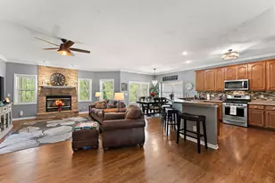 889 Clearwater Cove W, Crown Point, IN 46307 - Photo 6