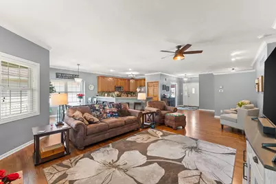 889 Clearwater Cove W, Crown Point, IN 46307 - Photo 12