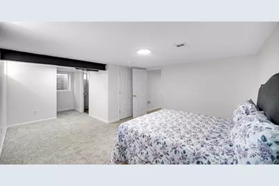 4820 E 26th Avenue, Lake Station, IN 46405 - Photo 24