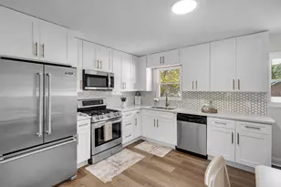 4820 E 26th Ave, Lake Station, IN 46405 - Photo 8