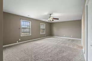366 Devon Ct, Valparaiso, IN 46385 - Photo 22