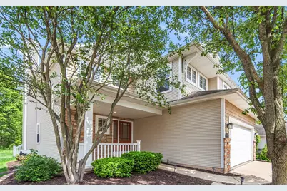 1917 Garland Circle Drive, Valparaiso, IN 46383 - Photo 2