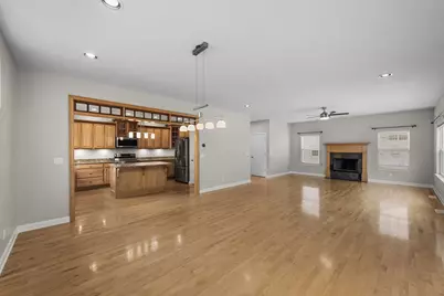 1917 Garland Circle Drive, Valparaiso, IN 46383 - Photo 6