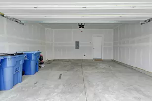 8386 Kannon Dr, Lowell, IN 46356 - Photo 22