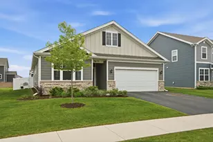 7677 W 105th Pl, Crown Point, IN 46307 - Photo 2