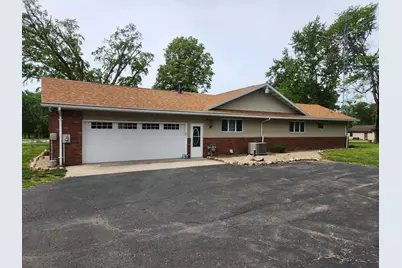 4726 Locksley Drive E, Rensselaer, IN 47978 - Photo 2