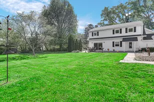 1404 Washington St, Valparaiso, IN 46383 - Photo 4