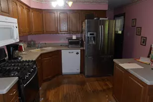 9311 Kleinman Rd, Highland, IN 46322 - Photo 2