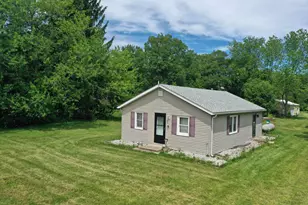 2554 E 400 N, Rensselaer, IN 47978 - Photo 2