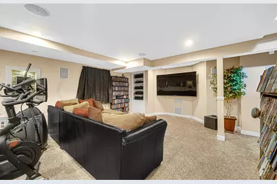10351 Adler Cove, Saint John, IN 46373 - Photo 24