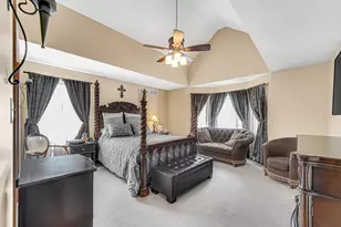 10351 Adler Cove, Saint John, IN 46373 - Photo 16