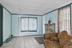 610 Pine Lake Ave, La Porte, IN 46350 - Photo 4
