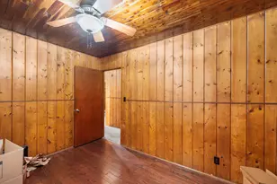 610 Pine Lake Ave, La Porte, IN 46350 - Photo 12