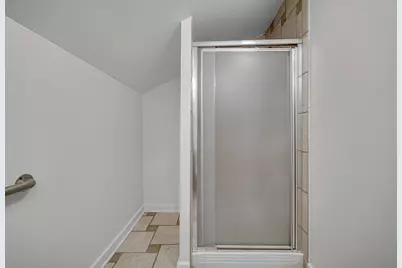 838 N 200 W, Valparaiso, IN 46385 - Photo 28