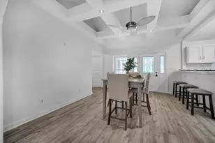 838 N 200 W, Valparaiso, IN 46385 - Photo 8