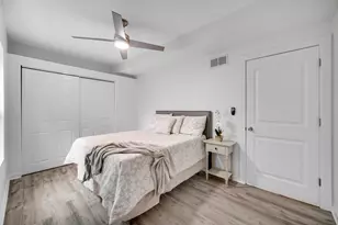 838 N 200 W, Valparaiso, IN 46385 - Photo 22
