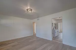 825 E 14th Ave, Gary, IN 46407 - Photo 8