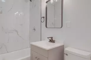 613 Tennessee St, Gary, IN 46402 - Photo 8