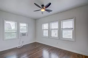 613 Tennessee St, Gary, IN 46402 - Photo 12