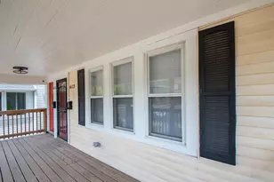 613 Tennessee St, Gary, IN 46402 - Photo 4